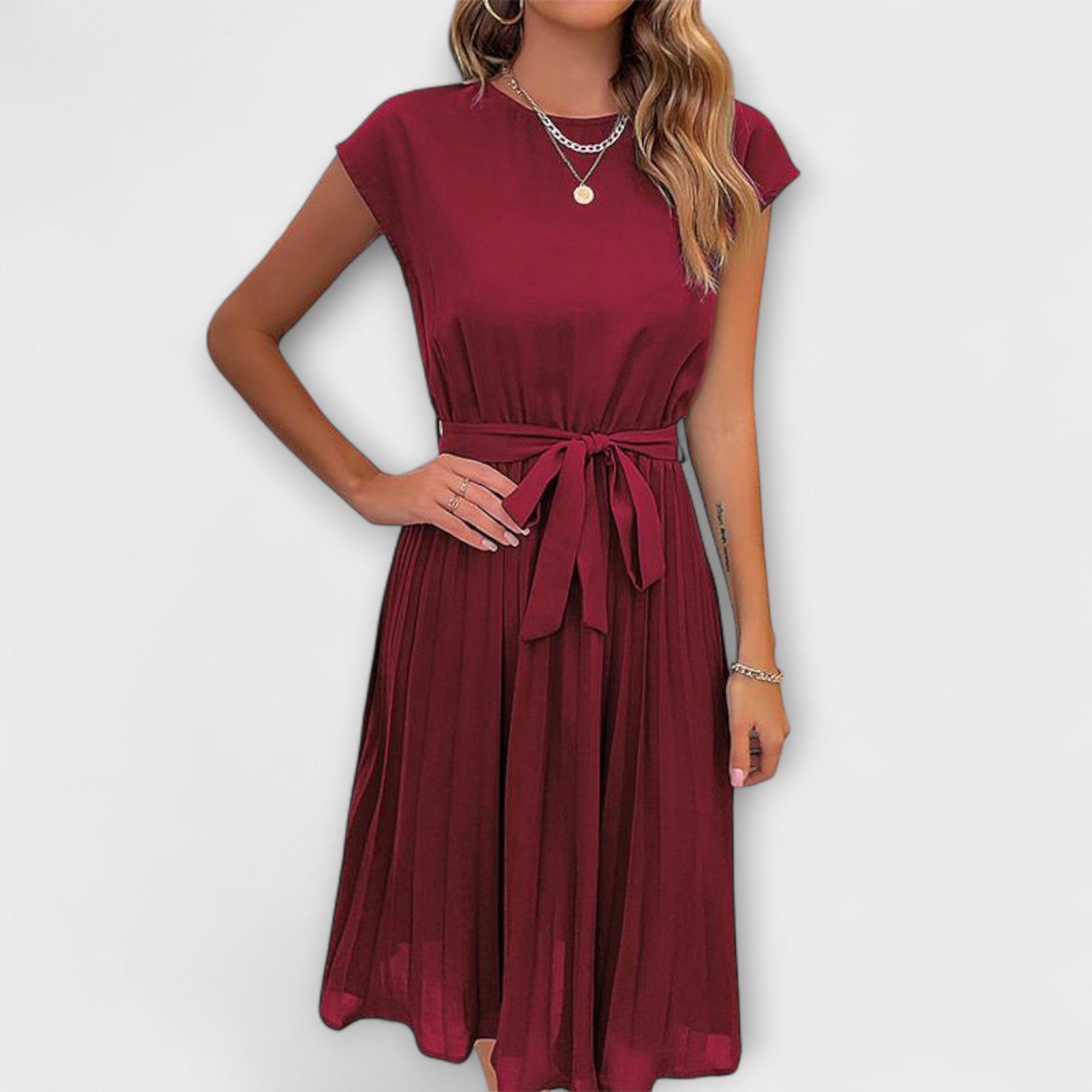 Elegantne Midi Haljine