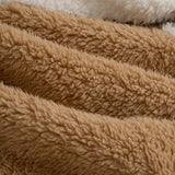 This Is a New Winter Casual Two-Piece Set for Men, Featuring a Soft And Plush Fabric with a Stylish Design. It Includes Contrasting Buttons And a Easy Chest Pocket, Making It Perfect for Home Relaxation Or Outings